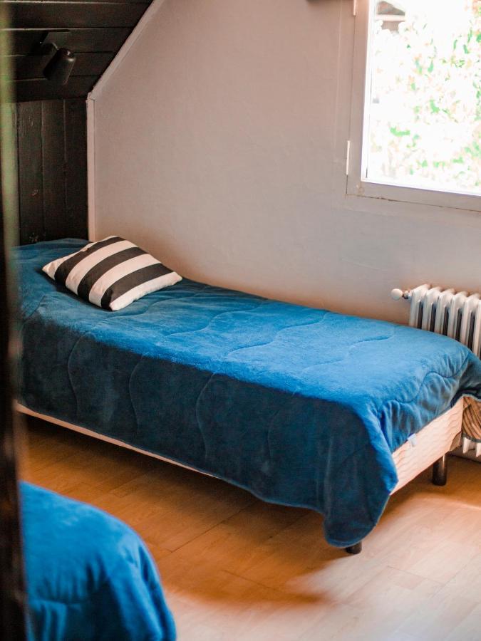 Standard Twin Room with Shared Bathroom,1334025884:JPEG